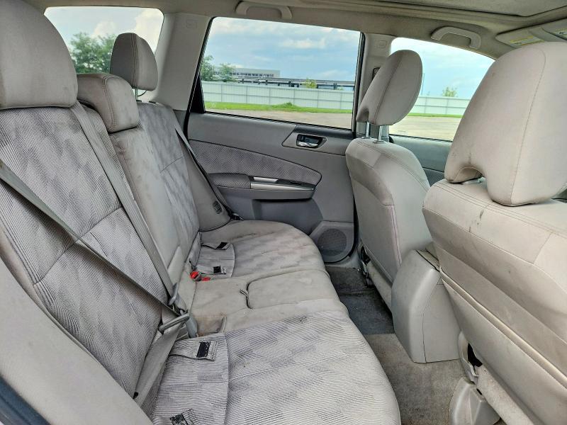 2010 SUBARU FORESTER 2.5X PREMIUM — Фото 11 из 14