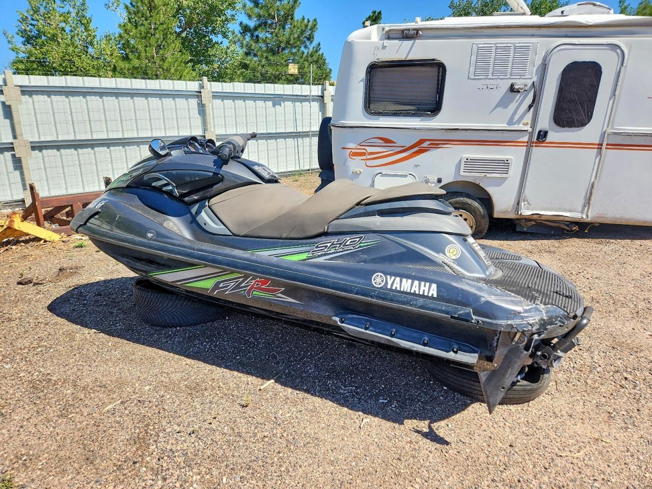 USYAMA4089E313 2013 YAMAHA WAVE RUNNER FZR photo no. 3