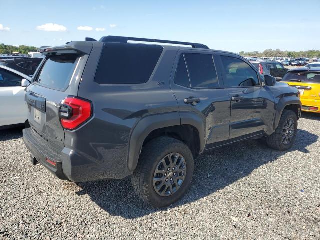 2025 TOYOTA 4RUNNER SR5 — Фото 3 из 13