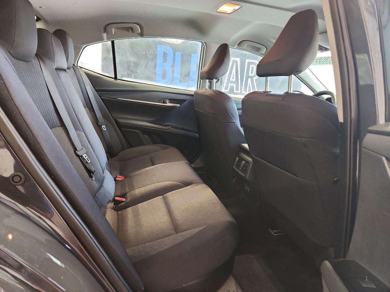 2025 TOYOTA CAMRY LE — Фото 10 из 12
