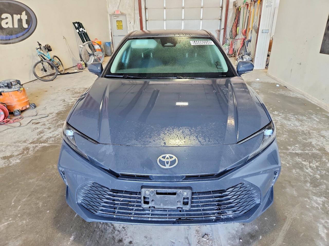 2025 TOYOTA CAMRY LE — Фото 5 из 12