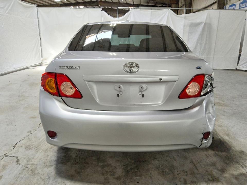 2010 TOYOTA COROLLA LE — Фото 6 из 12