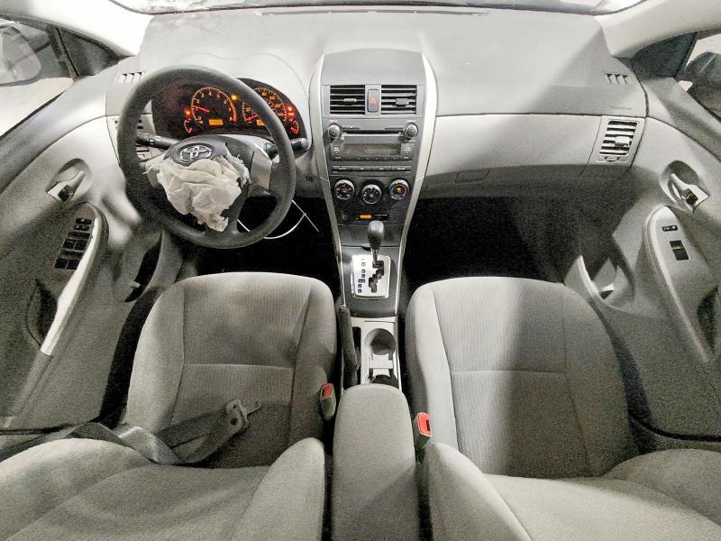2010 TOYOTA COROLLA LE — Фото 8 из 12