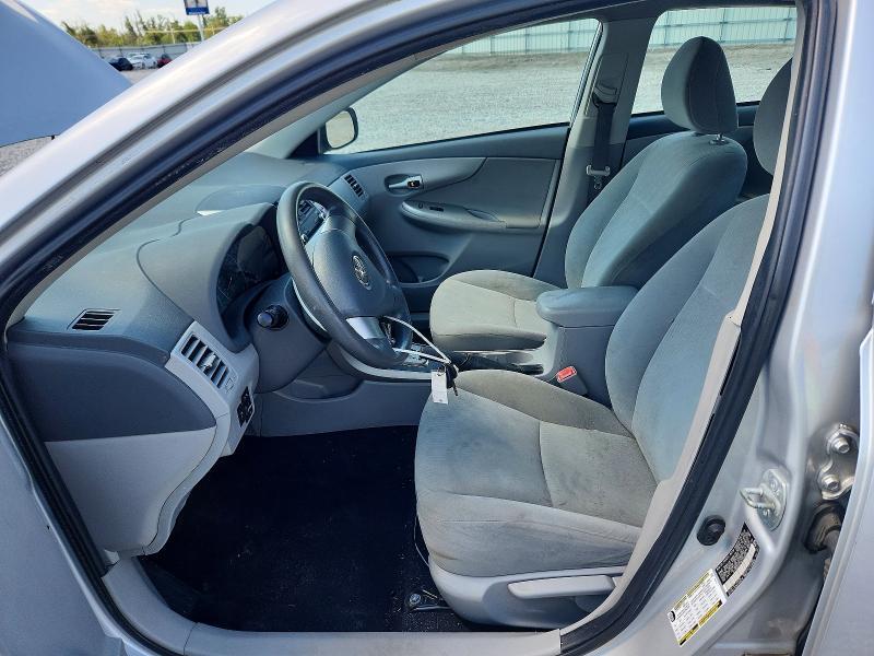 2010 TOYOTA COROLLA LE — Фото 7 из 12