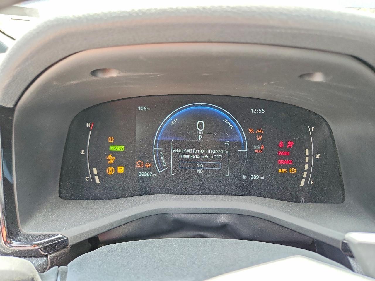 2025 TOYOTA CAMRY SE — Фото 9 из 12