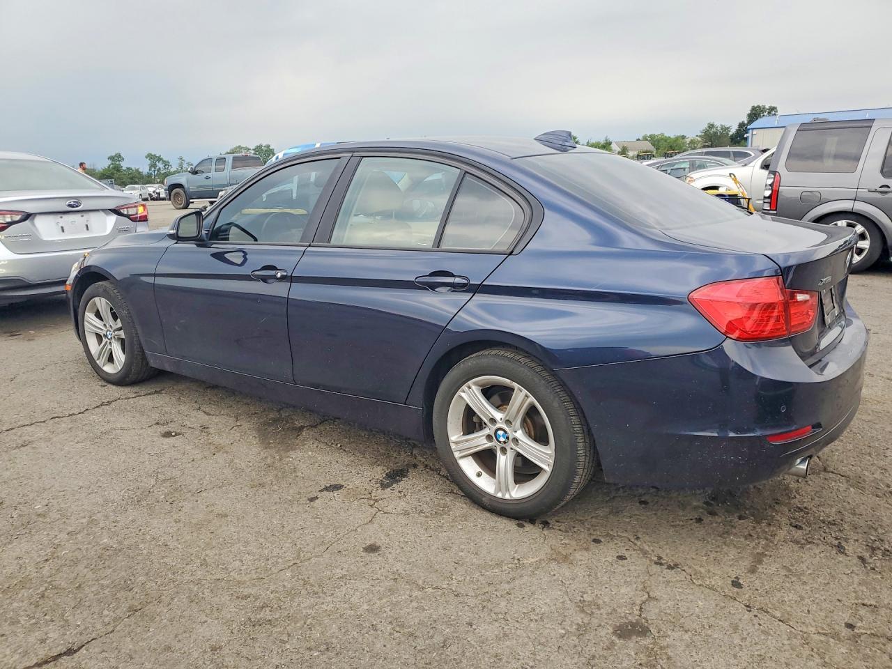 2014 BMW 328 D XDRIVE — Фото 2 из 12