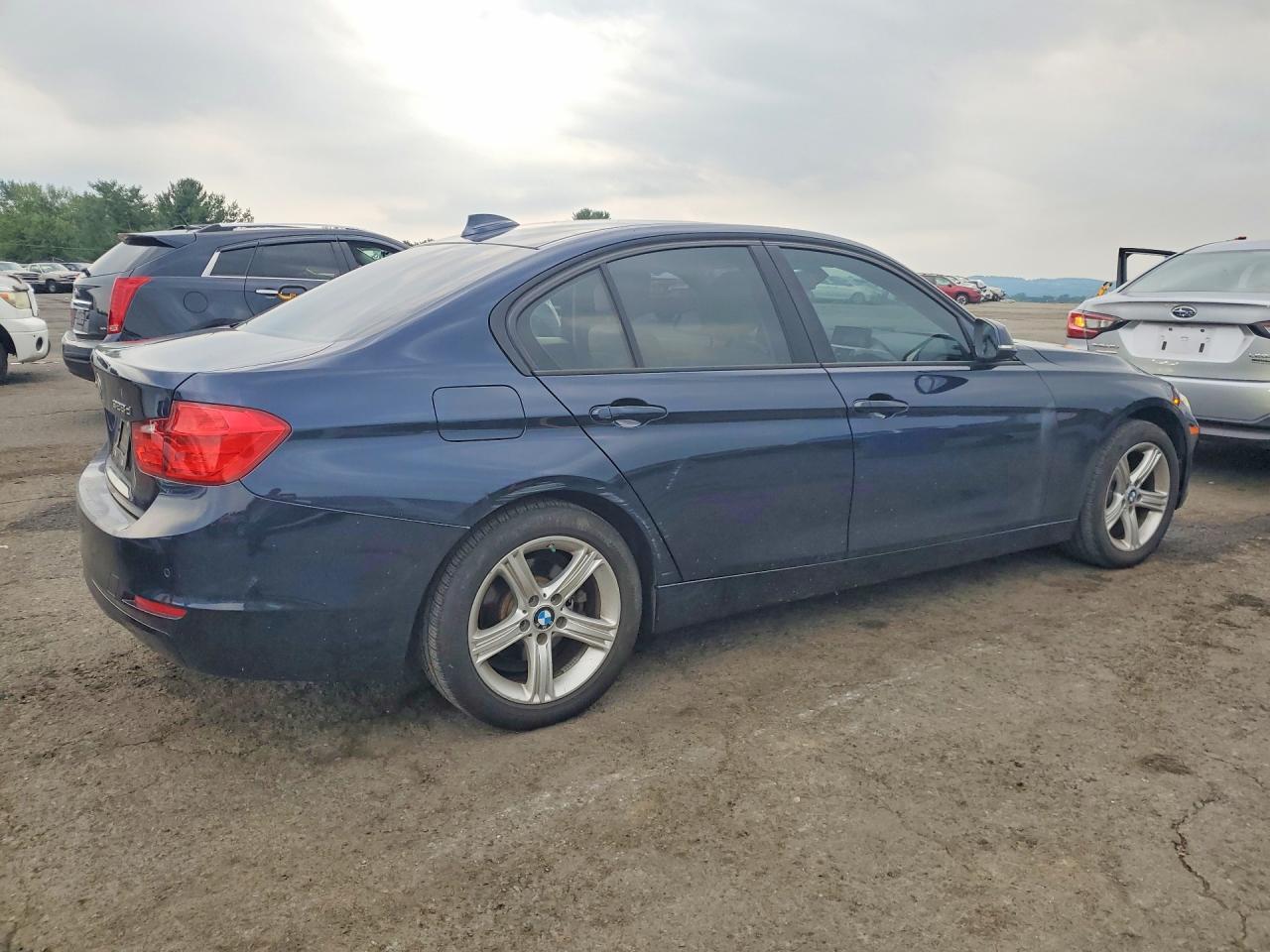 2014 BMW 328 D XDRIVE — Фото 3 из 12