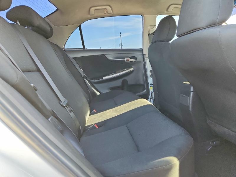 2010 TOYOTA COROLLA S — Фото 10 из 12
