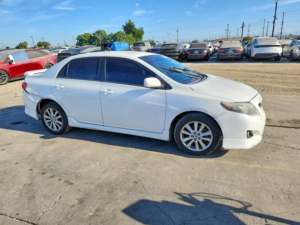 2010 TOYOTA COROLLA S — Фото 4 из 12