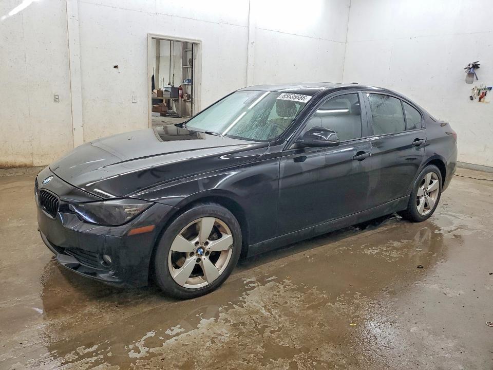 2014 BMW 320 WBA3B1G56ENS78343