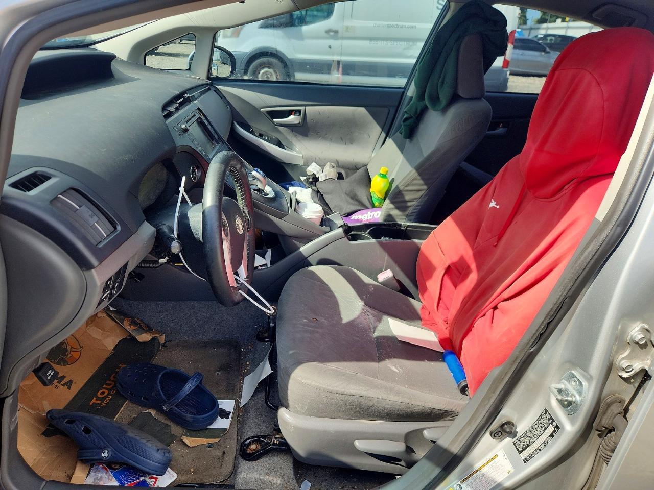 2010 TOYOTA PRIUS III — Фото 7 из 12