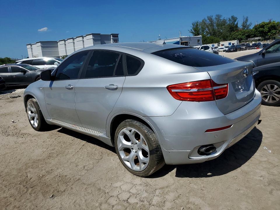 2014 BMW X6 XDRIVE35I — Фото 2 из 12