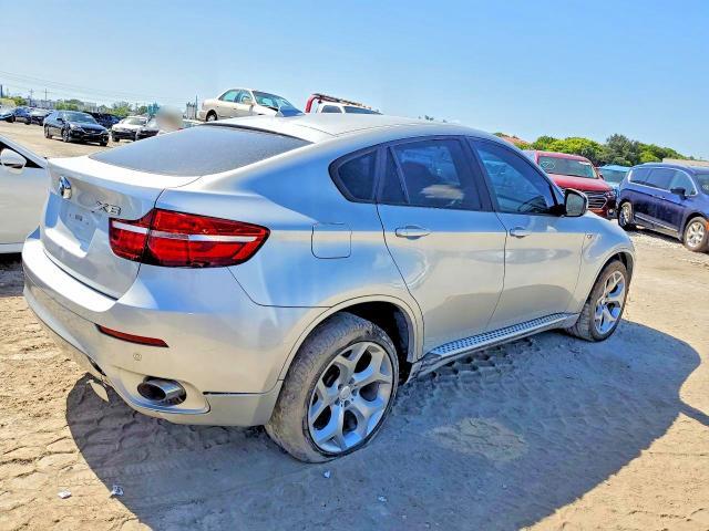 2014 BMW X6 XDRIVE35I — Фото 3 из 12