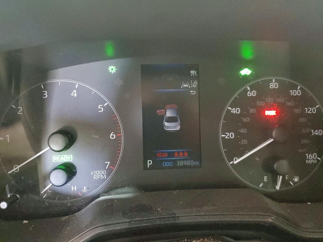 2025 TOYOTA COROLLA HYBRID LE — Фото 9 из 12
