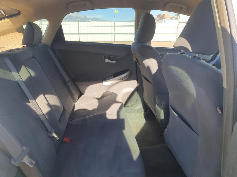 2010 TOYOTA PRIUS II — Фото 10 из 12