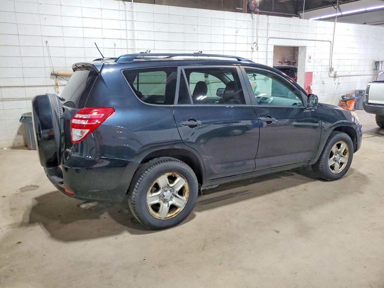 2010 TOYOTA RAV4 BASE — Фото 3 из 13
