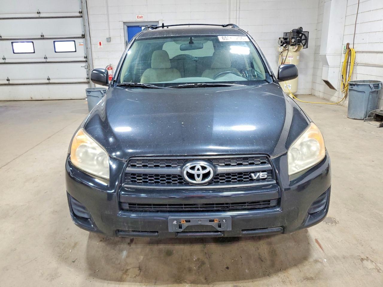 2010 TOYOTA RAV4 BASE — Фото 5 из 13
