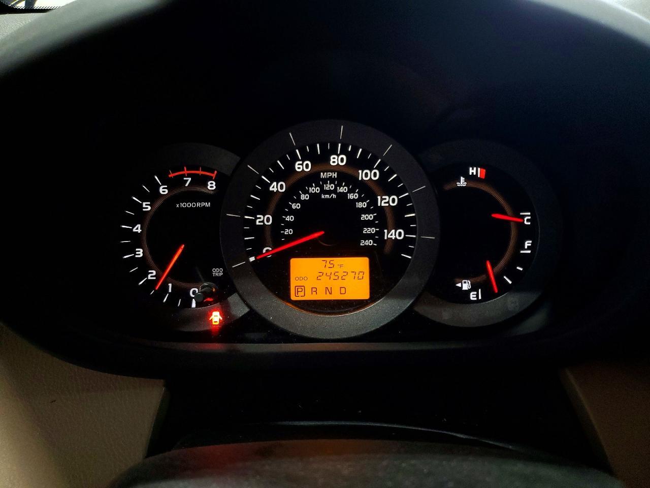 2010 TOYOTA RAV4 BASE — Фото 9 из 13