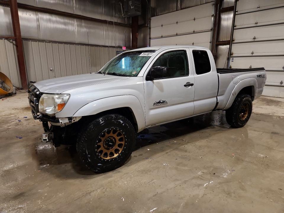 2010 TOYOTA TACOMA 5TEUU4EN1AZ727134
