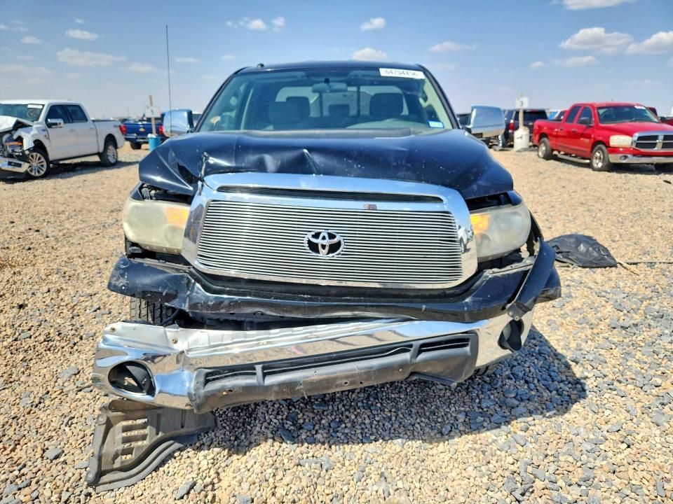 2010 TOYOTA TUNDRA DOUBLE CAB SR5 — Фото 5 из 14