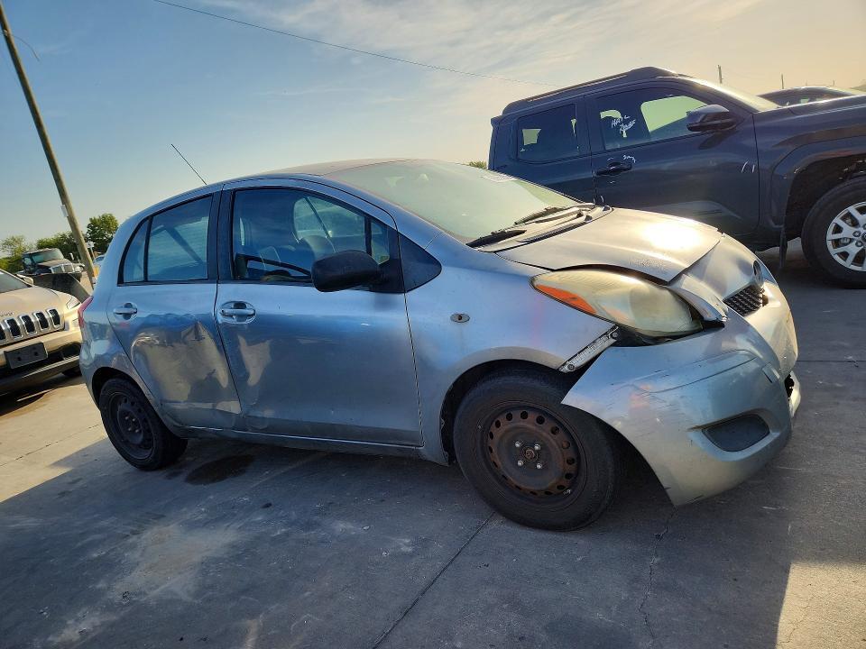 2010 TOYOTA YARIS BASE — Фото 4 из 12