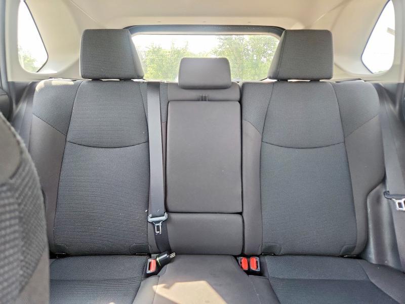 2025 TOYOTA RAV4 LE — Фото 10 из 13