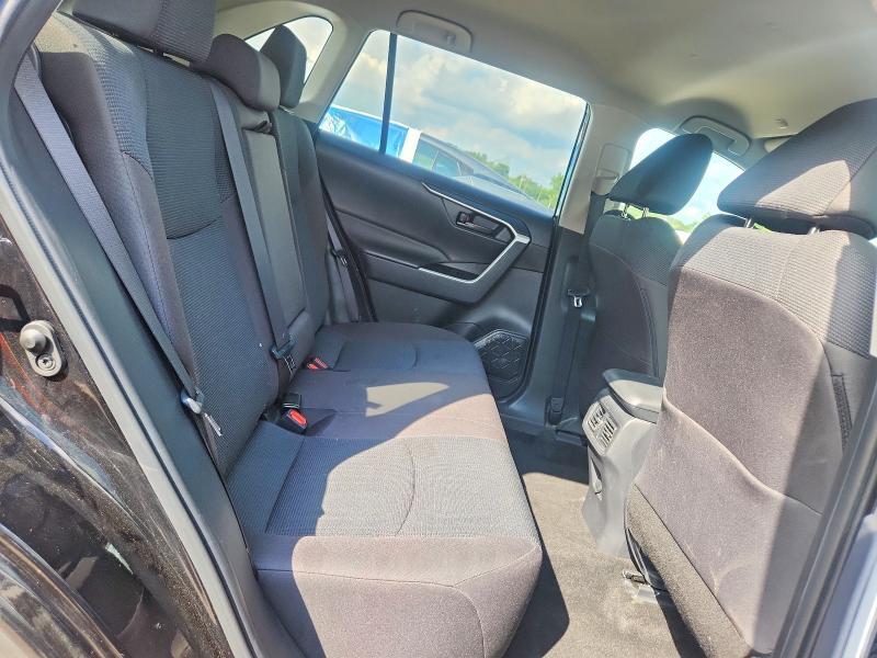 2025 TOYOTA RAV4 LE — Фото 11 из 13