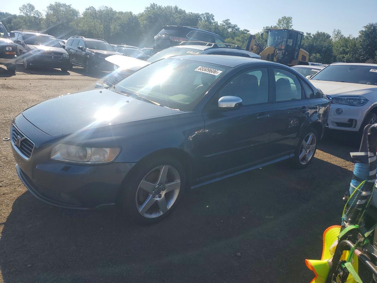 2010 VOLVO S40 YV1672MH6A2493314