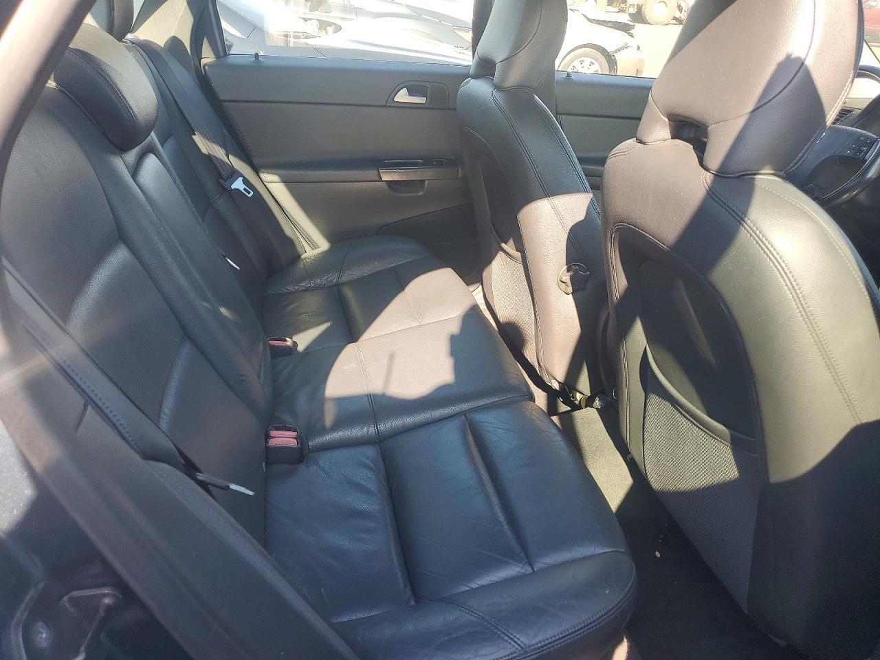 2010 VOLVO S40 T5 — Фото 10 из 12