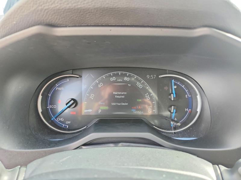 2025 TOYOTA RAV4 LE — Фото 9 из 13