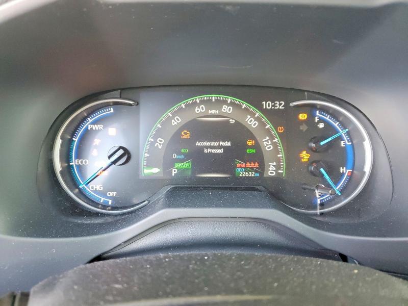 2025 TOYOTA RAV4 LE — Фото 9 из 13