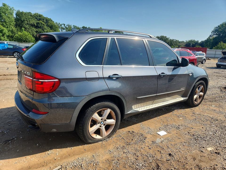2011 BMW X5 XDRIVE50I — Фото 3 из 12