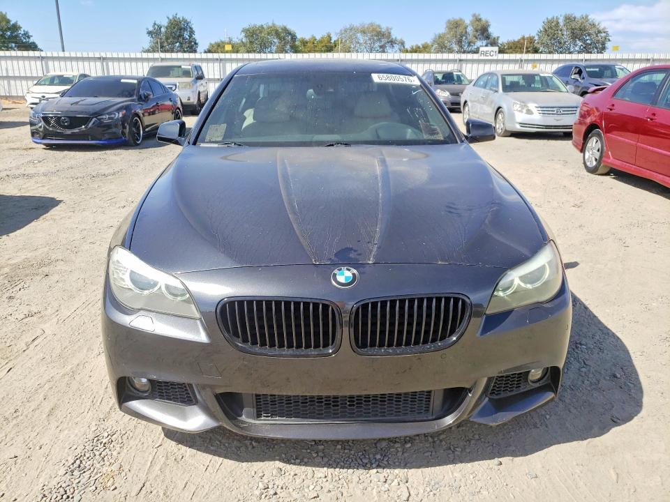 2011 BMW 550 I — Фото 5 из 12