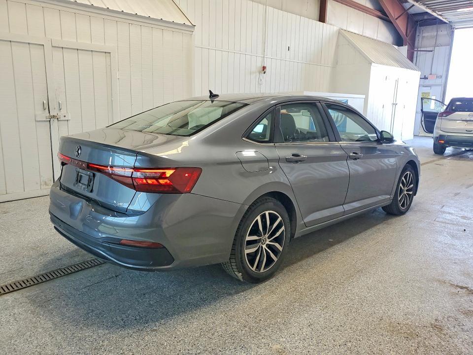 2025 VOLKSWAGEN JETTA SE — Фото 3 из 14