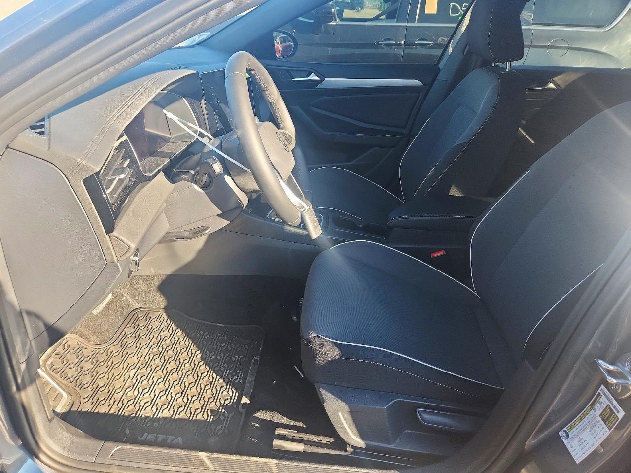 2025 VOLKSWAGEN JETTA SPORT — Фото 7 из 12