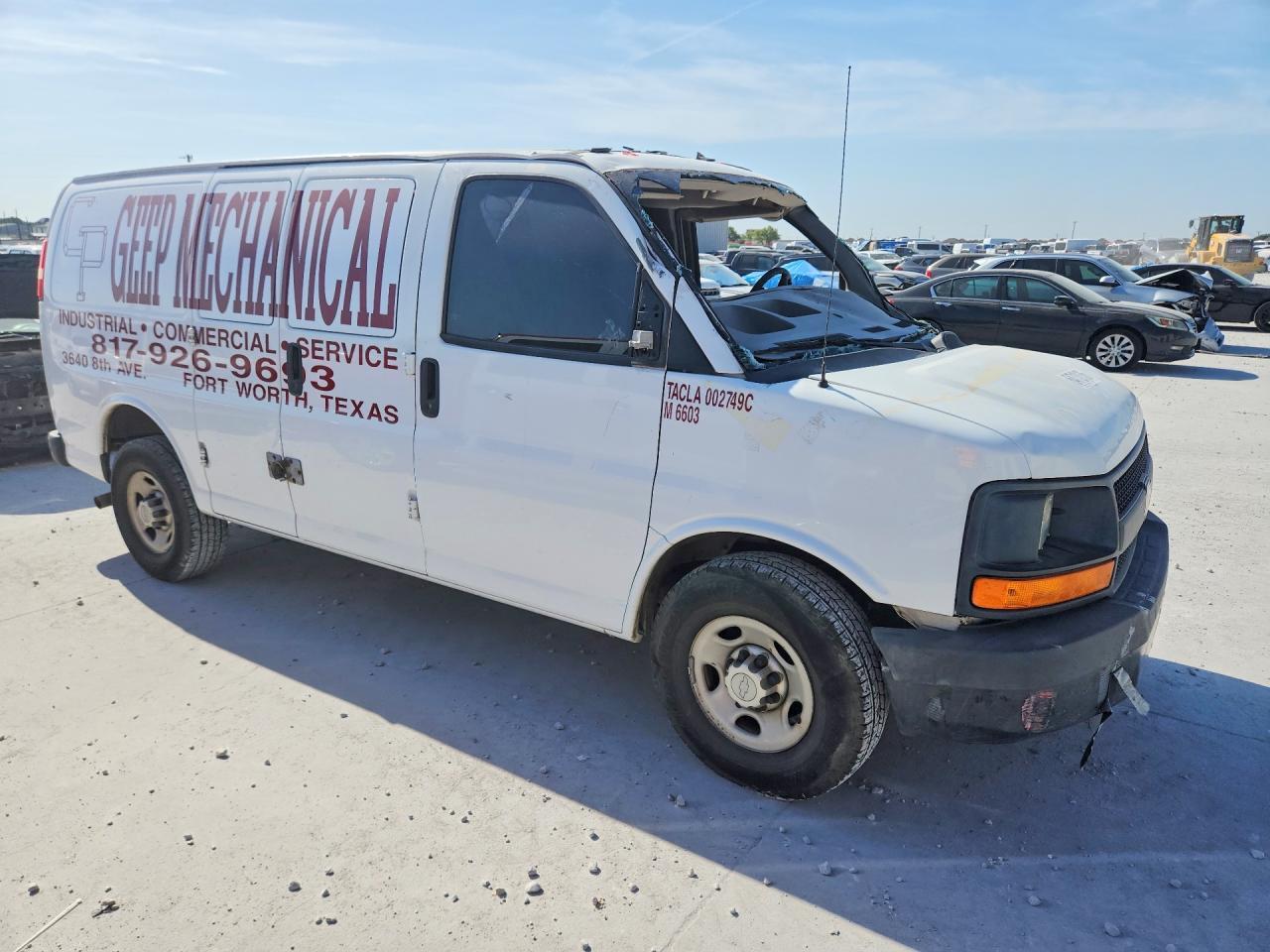 2014 CHEVROLET EXPRESS G2500 — Фото 4 из 14