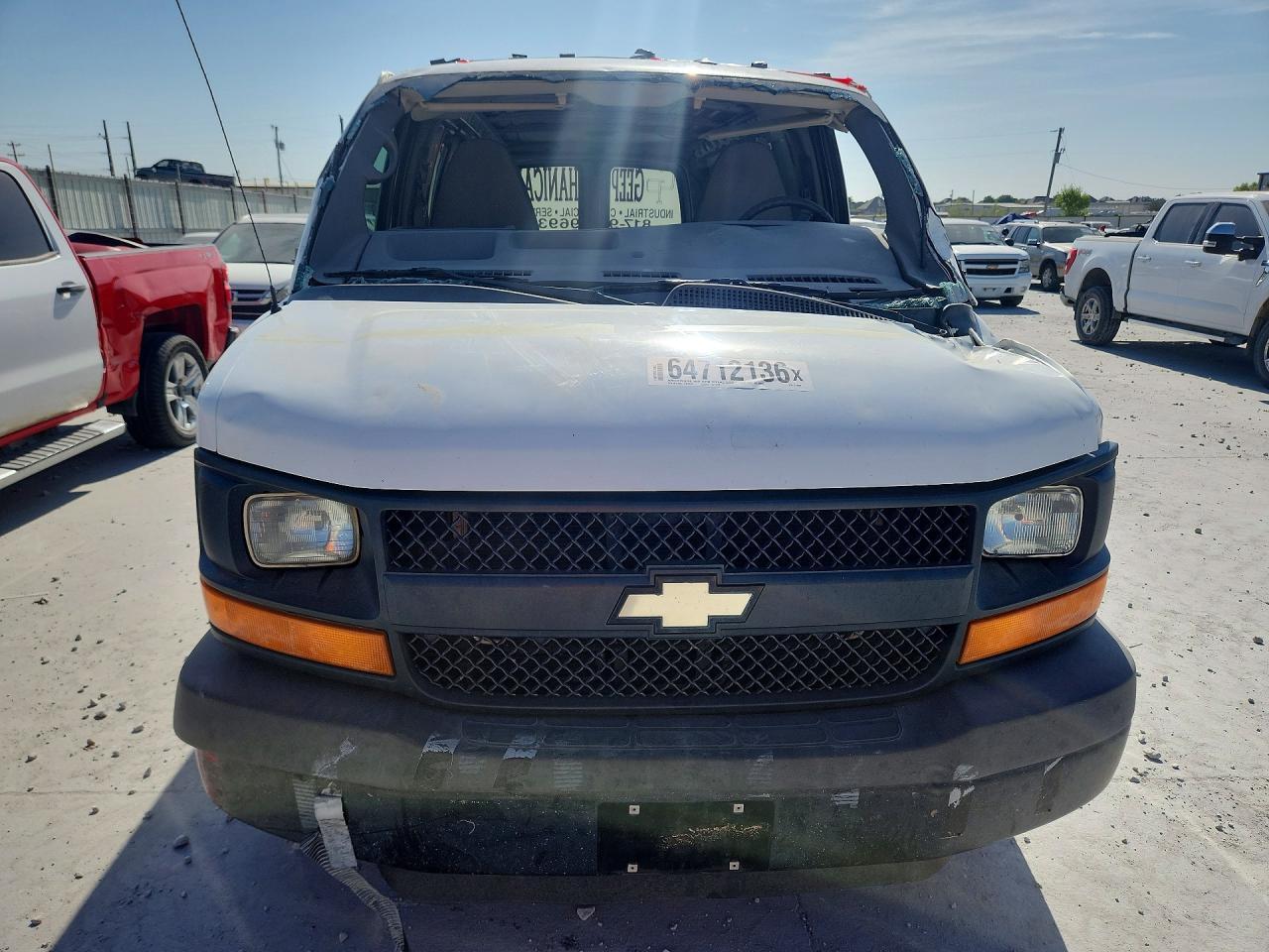 2014 CHEVROLET EXPRESS G2500 — Фото 5 из 14