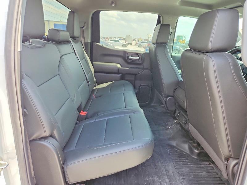 2024 CHEVROLET SILVERADO C1500 — Фото 10 из 12