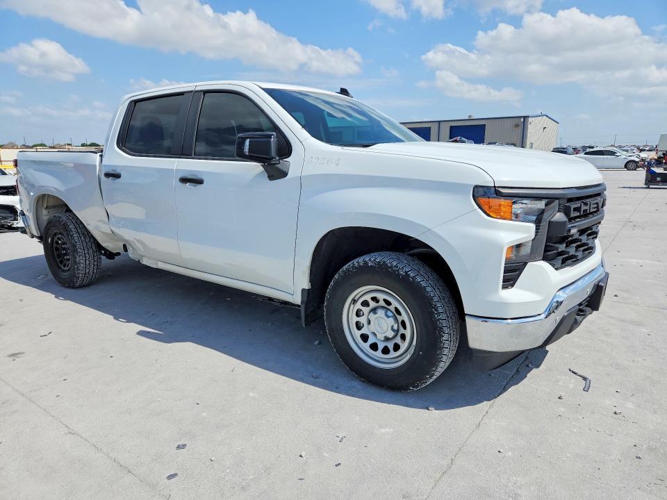 2024 CHEVROLET SILVERADO C1500 — Фото 4 из 12