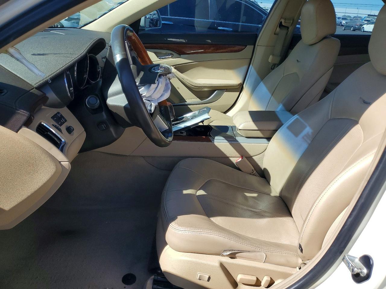 2011 CADILLAC CTS PREMIUM COLLECTION — Фото 7 из 12