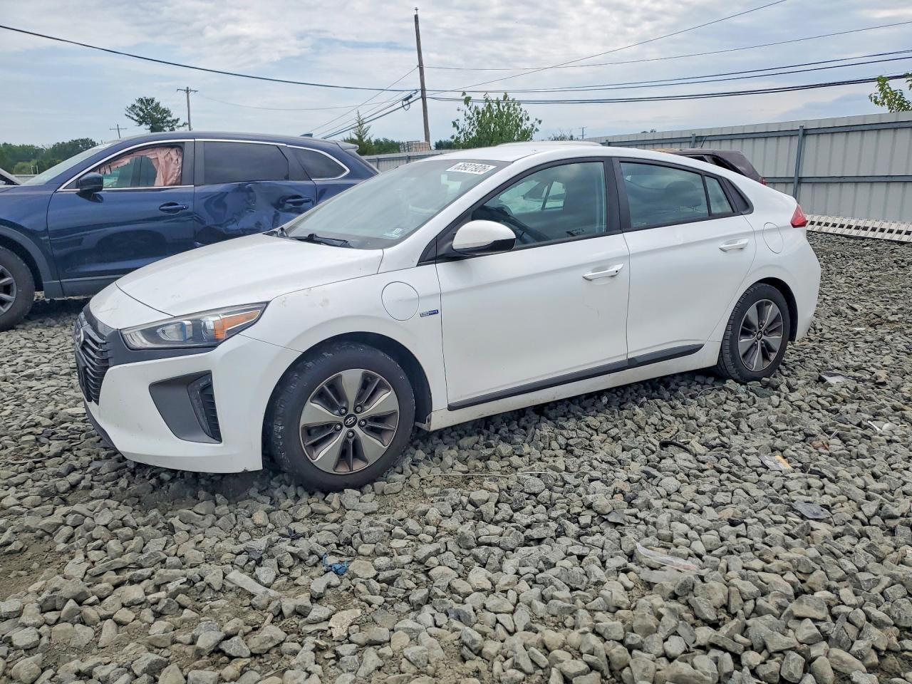 2019 HYUNDAI IONIQ PLUG-IN HYBRID KMHC65LD3KU181769