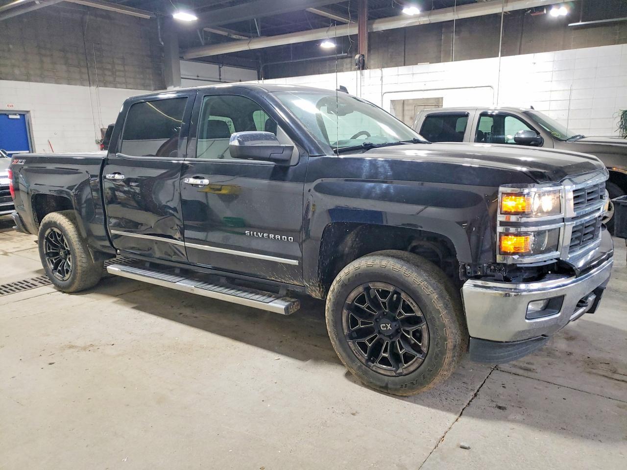 2014 CHEVROLET SILVERADO K1500 LTZ — Фото 4 из 12