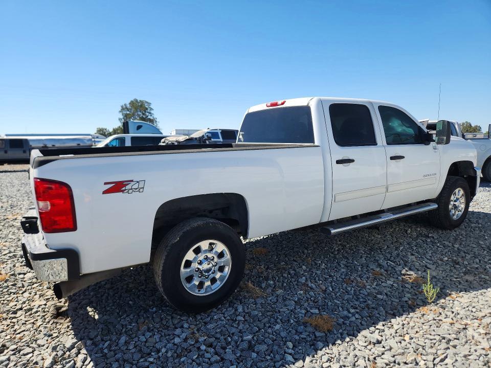 2014 CHEVROLET SILVERADO K2500 HEAVY DUTY LT — Фото 3 из 12