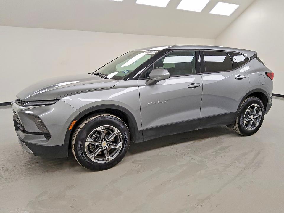 2026 CHEVROLET BLAZER 3GNKBCR46TS153965