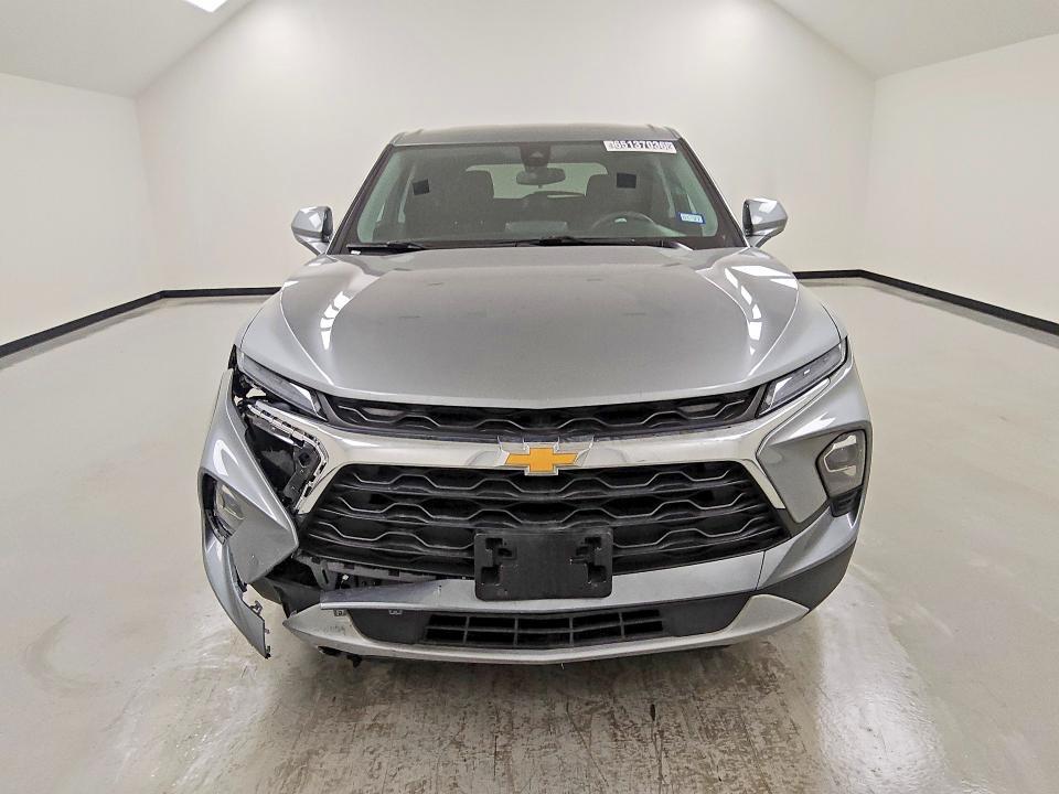 2026 CHEVROLET BLAZER 2LT — Фото 5 из 13