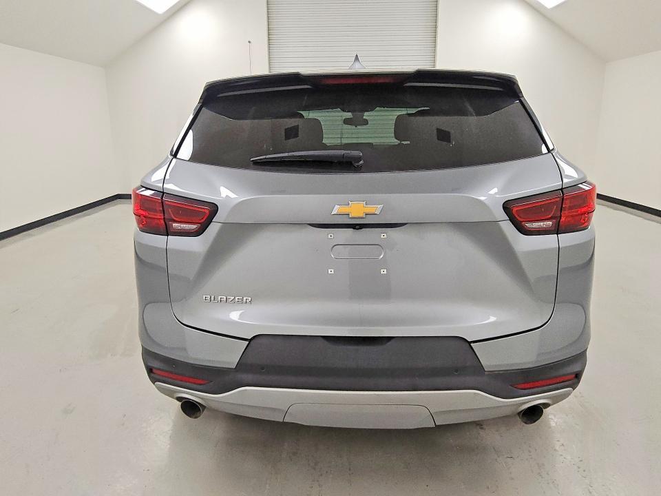 2026 CHEVROLET BLAZER 2LT — Фото 6 из 13