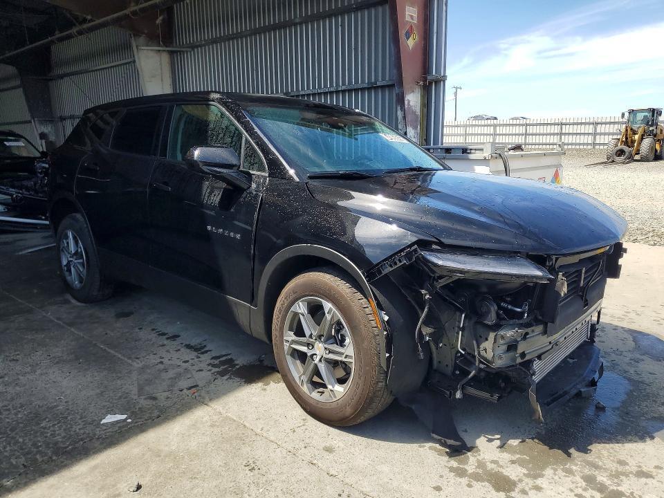 2026 CHEVROLET BLAZER 2LT — Фото 4 из 14