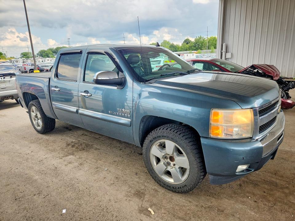 3GCPCSE01BG166603 2011 CHEVROLET SILVERADO photo no. 4