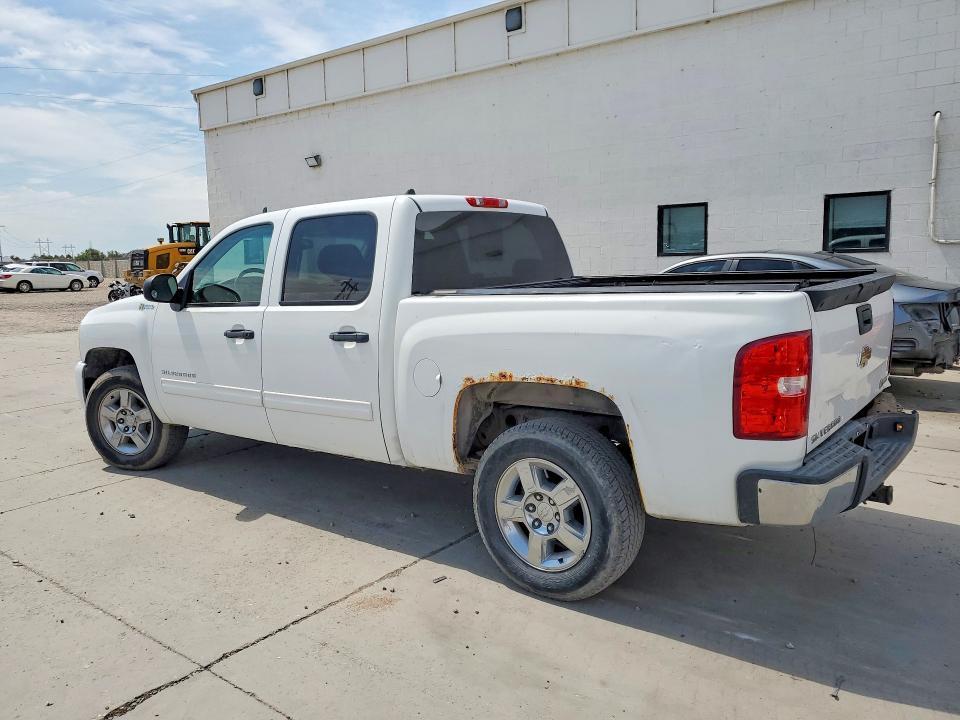 2011 CHEVROLET SILVERADO K1500 HYBRID — Фото 2 из 12