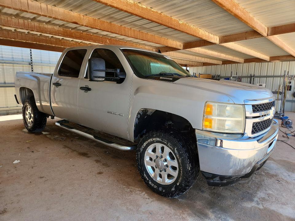2011 CHEVROLET SILVERADO K2500 HEAVY DUTY LT — Фото 4 из 12